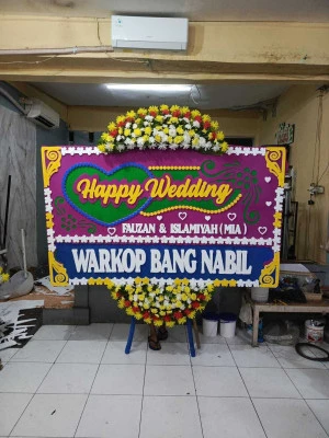 Papan Bunga di Setu